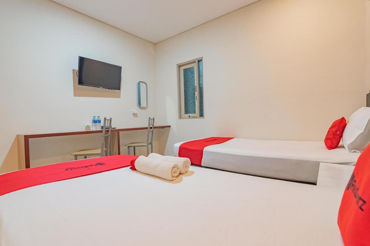 Hotel Reddoorz At Rajawali Km 5 Palangkaraya Exteriér fotografie